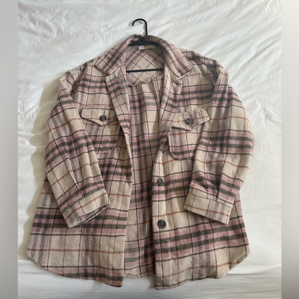 Urban Daisy Flannel